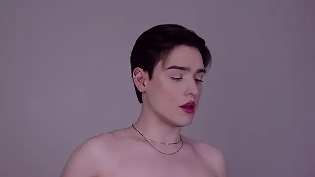 RobbyCharming online show from July 2, 8:31 am
