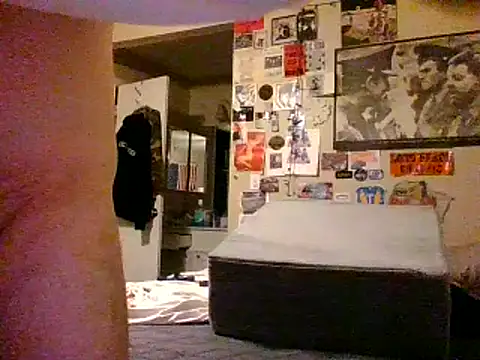 Gerbil8823 online show from June 20, 7:46 am