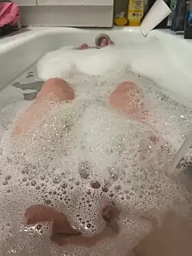 David19932908 online show from February 12, 4:55 pm