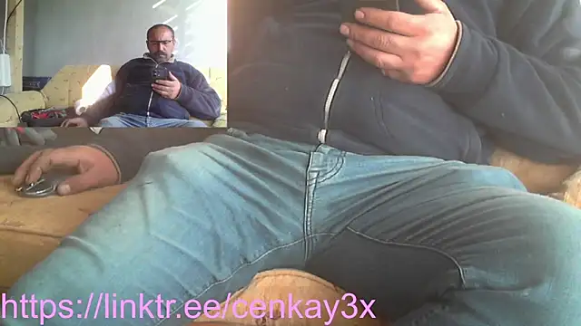 masculine bear daddy online show from November 25, 1:02 pm