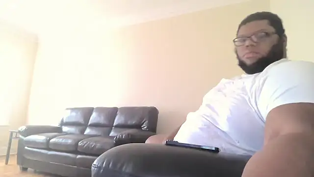 Chiblkchubottom2012 online show from February 24, 5:14 pm