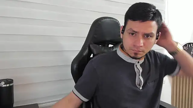 Rick Diesel  online show from October 4, 5:12 am