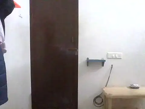 divi5555 online show from December 16, 4:58 pm