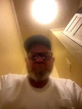 mrscum4u online show from December 13, 8:26 pm