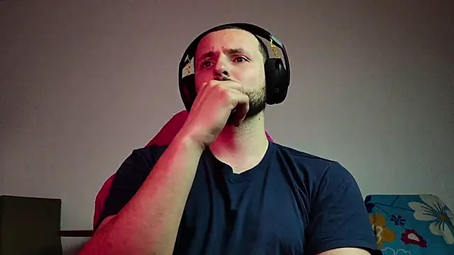 iurytx online show from September 20, 11:49 pm