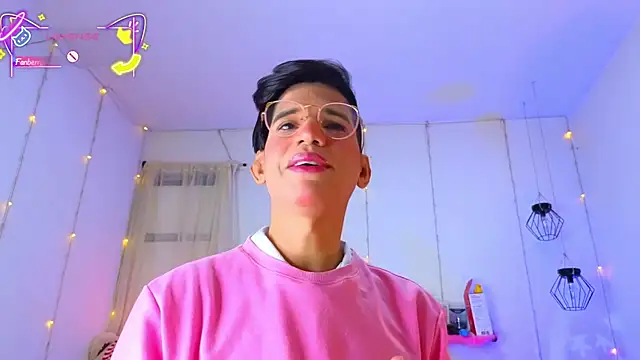 Ariel Femboy  online show from January 7, 5:12 am