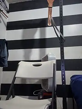 ohhwowdick online show from December 4, 8:10 am