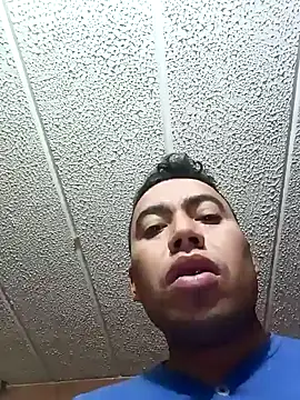 Diego leon27 online show from February 1, 10:59 am