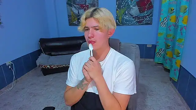 patrik 027 online show from November 21, 12:42 am