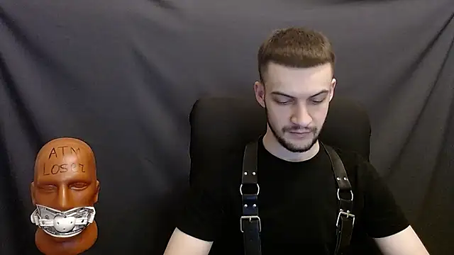 Snapshot of _Damien_thorn_ chatting on December 11, 8:27 pm Damien thorn online show from December 11, 8:27 pm
