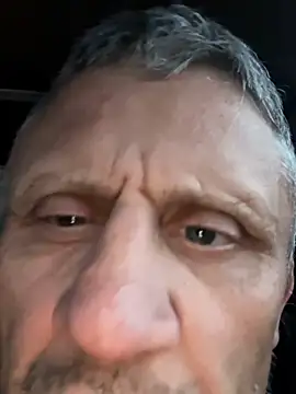 prekumstud online show from November 18, 12:36 am