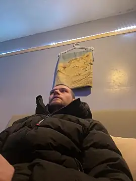 Z1uk online show from January 24, 7:49 pm