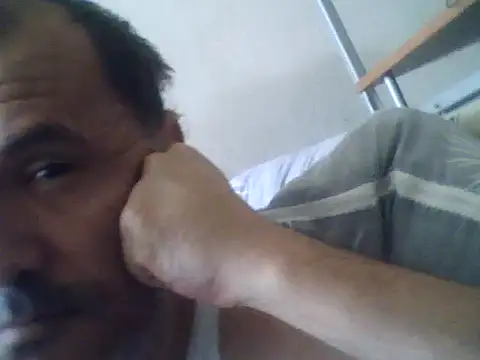 Snapshot of bestofyalcinturkey chatting on September 14, 10:06 am bestofyalcinturkey online show from September 14, 10:06 am