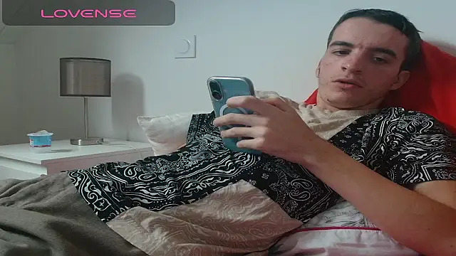 Tombgy07 online show from November 24, 3:13 pm