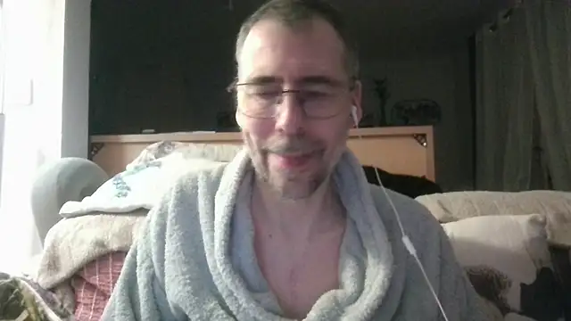 ptitcanard60600 online show from March 20, 9:29 pm