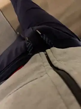 alieno27 online show from February 7, 8:42 pm