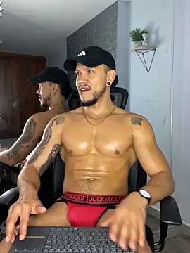 ARON TAYLER01 online show from February 13, 12:54 pm