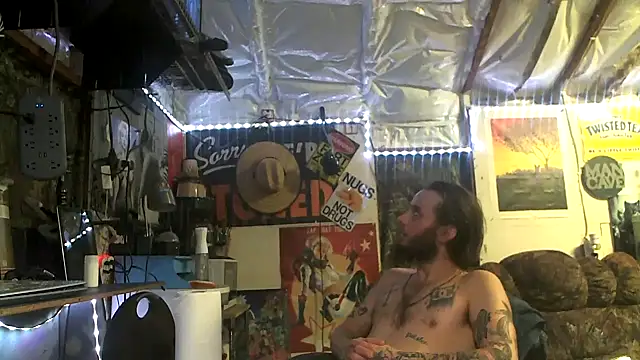 CloudDadddyyy420 online show from October 21, 11:07 pm