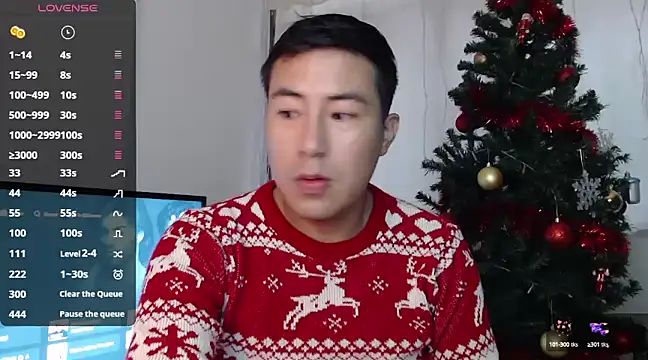 Snapshot of andrewmhilton_ chatting on December 24, 4:08 pm andrewmhilton online show from December 24, 4:08 pm