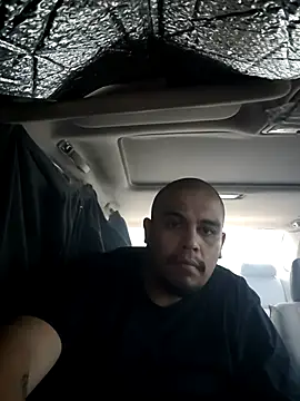 Stomps33 online show from November 16, 4:20 pm