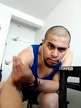 Stomps33 online show from February 22, 12:16 am