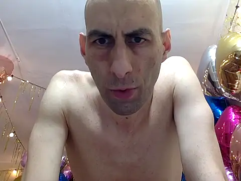 HandsomeAlfie online show from February 28, 11:15 pm