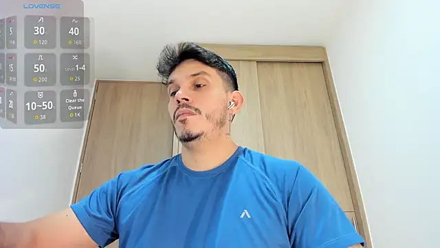 alejandro stark online show from October 27, 1:41 am