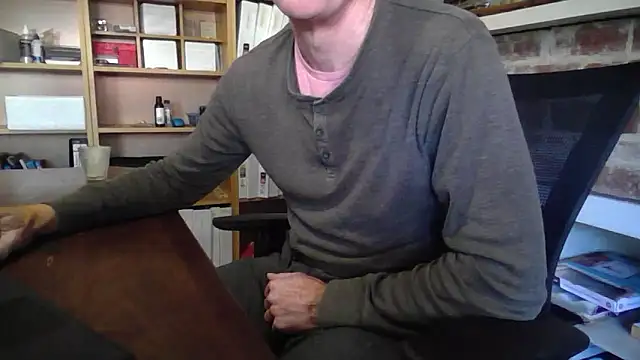Snapshot of jiggy77777 chatting on March 17, 10:19 pm jiggy77777 online show from March 17, 10:19 pm