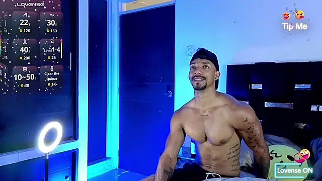 Manolo Hot1 online show from March 17, 7:49 pm