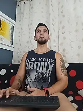 JULESLAKES online show from November 12, 12:33 pm