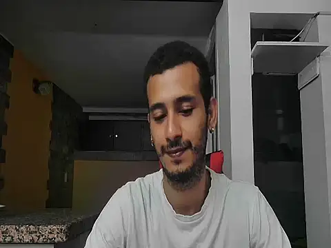 talktome4 online show from March 27, 8:10 pm