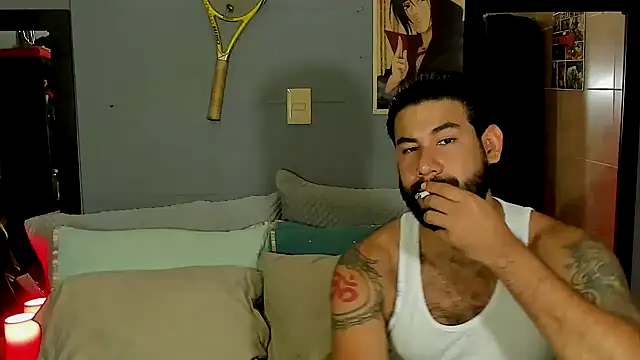 Snapshot of Prometeo-grizzly chatting on March 5, 10:44 pm Prometeo-grizzly online show from March 5, 10:44 pm