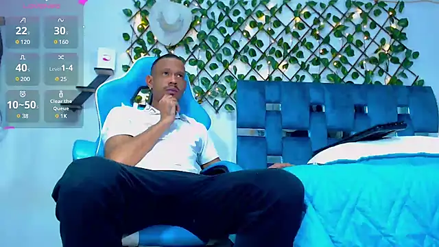 black latin23cm online show from December 16, 8:26 pm