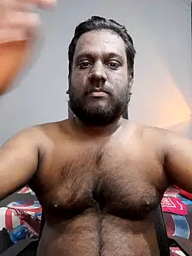 Rayansmith  online show from January 17, 11:00 pm