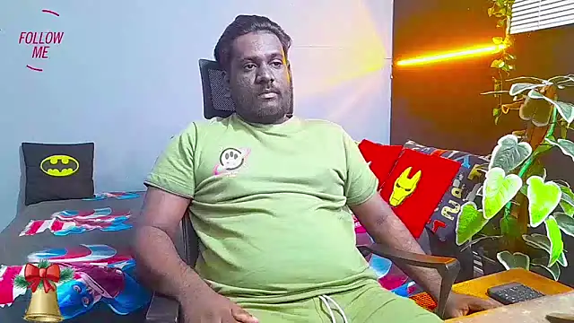 Rayansmith  online show from December 21, 8:21 pm