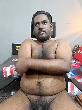 Rayansmith  online show from December 13, 5:05 am