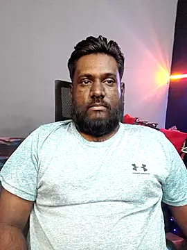 Rayansmith  online show from January 8, 1:44 am