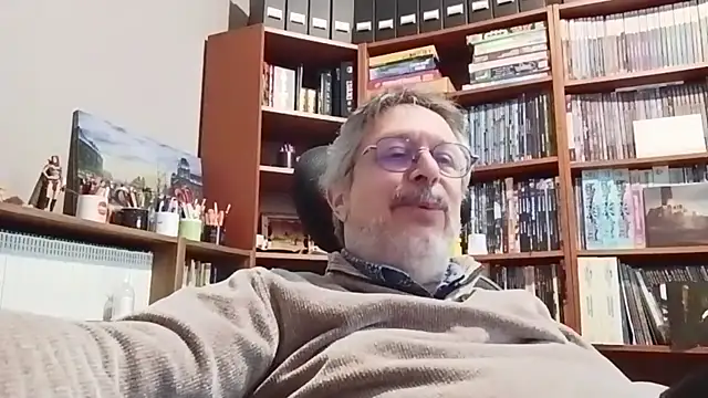 Mandra is a whore online show from September 26, 4:37 pm