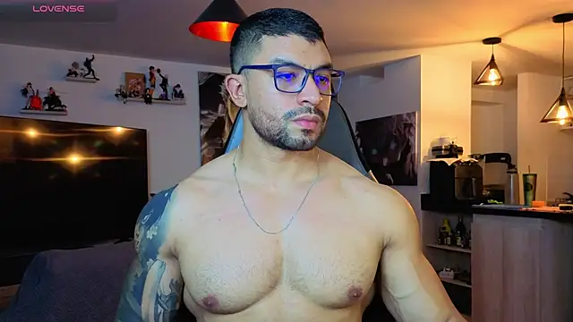 Michael Diamond online show from April 16, 2:44 am