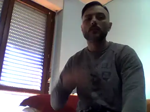 coppiasenzacensura online show from March 18, 7:12 am