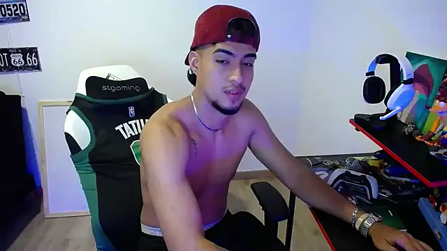 matias bianco online show from November 29, 3:52 am