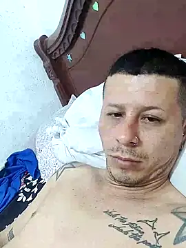 Somospareja1987 online show from November 16, 7:10 am