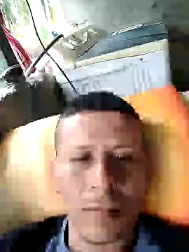 Somospareja1987 online show from October 23, 5:38 pm