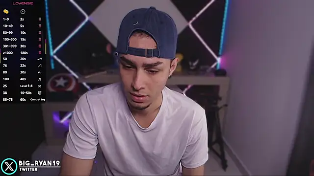 bigryann23 online show from April 5, 3:03 am